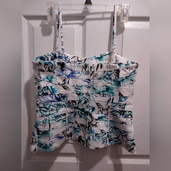 Floral Corset Top - Picture 2 of 9